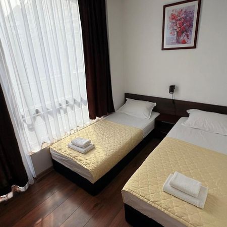 Aspen Golf Resort K004 Ski & Spa Relax Apartment Razlog Esterno foto