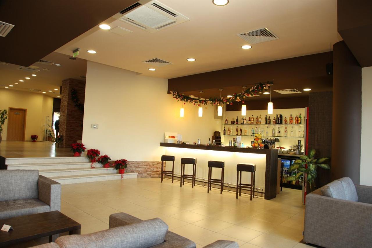 Aspen Golf Resort K004 Ski & Spa Relax Apartment Razlog Esterno foto